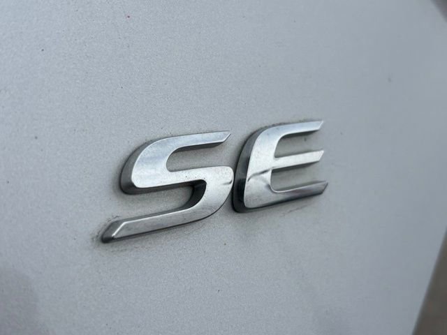 Used 2017 Toyota Corolla L image 17