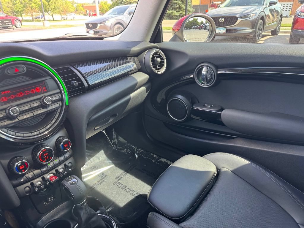Used 2015 MINI Cooper S FWD image 15