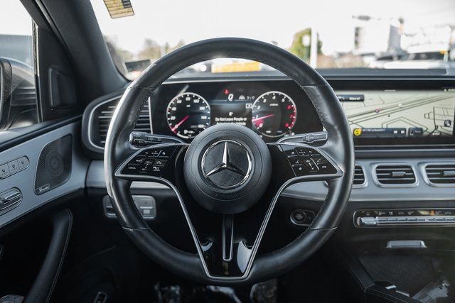 Used 2025 Mercedes-Benz GLE 350 4MATIC image 30