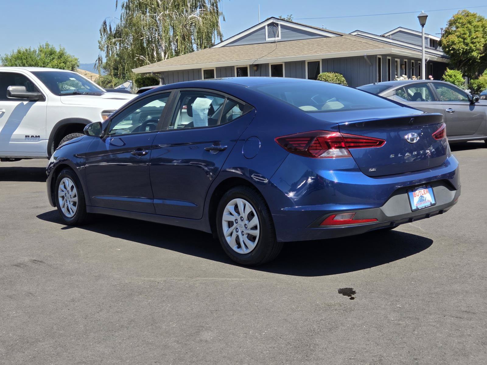 Used 2019 Hyundai Elantra SE FWD image 7