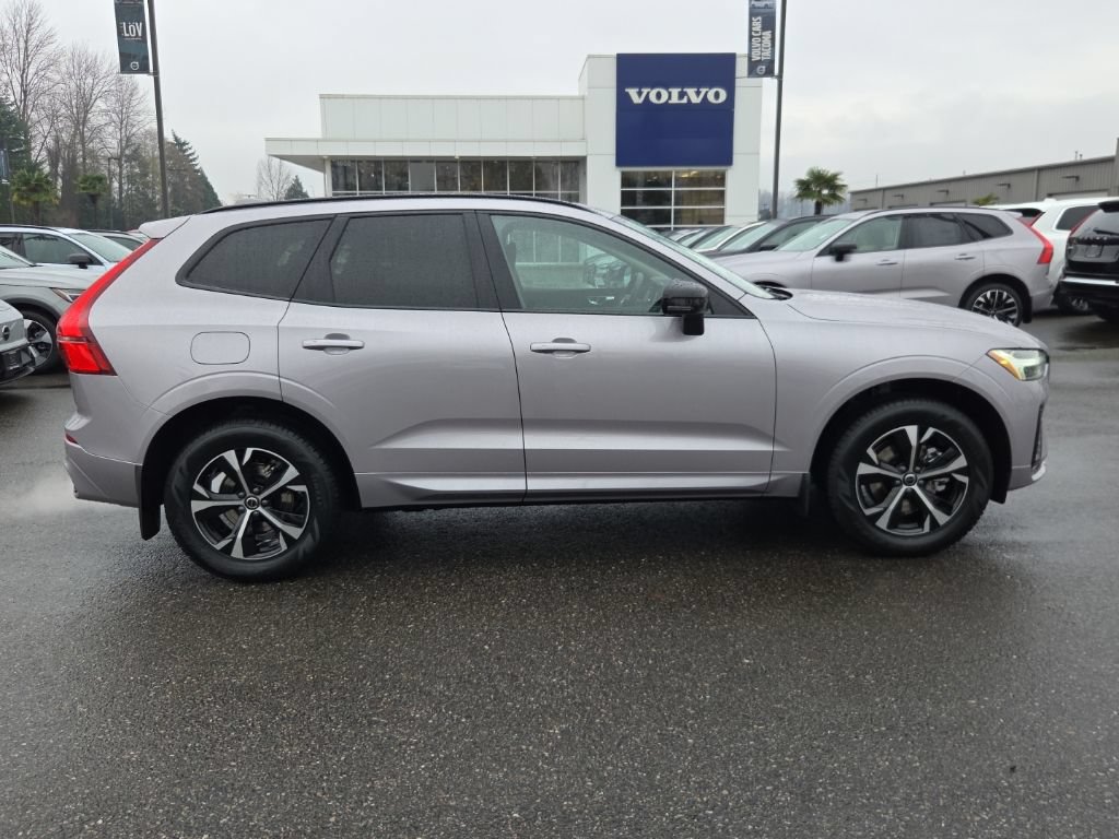 New 2026 Volvo XC60 B5 Core w/ Protection Package Premier AWD/4WD image 9