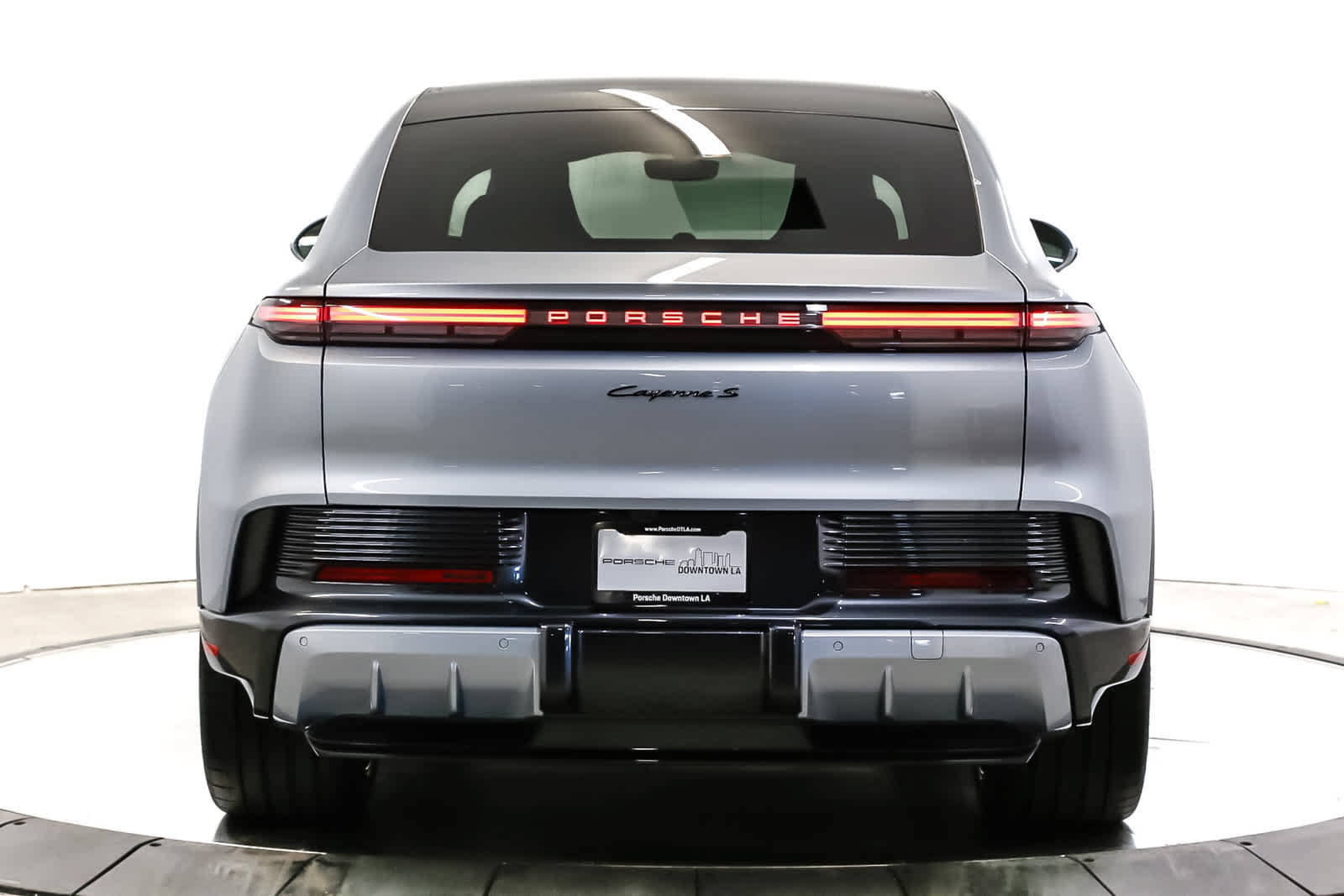 New 2026 Porsche Cayenne S AWD/4WD image 10