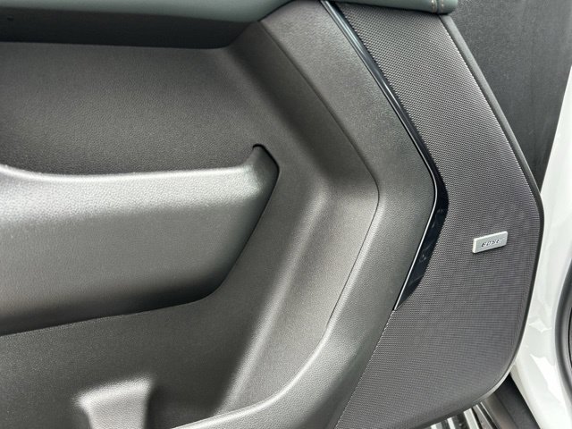 New 2026 GMC Yukon AT4 w/ AT4 Premium Plus Package AWD/4WD image 35