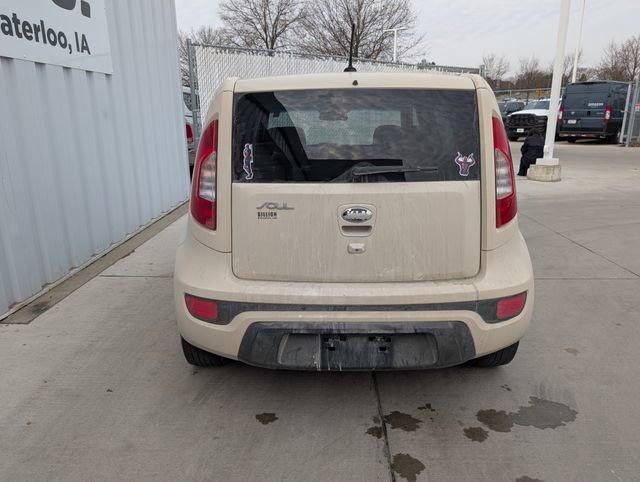 Used 2013 Kia Soul + w/ Audio Pkg image 14