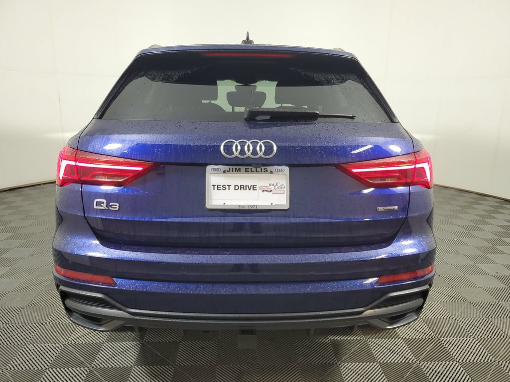 Used 2022 Audi Q3 2.0T Premium Plus AWD/4WD image 5