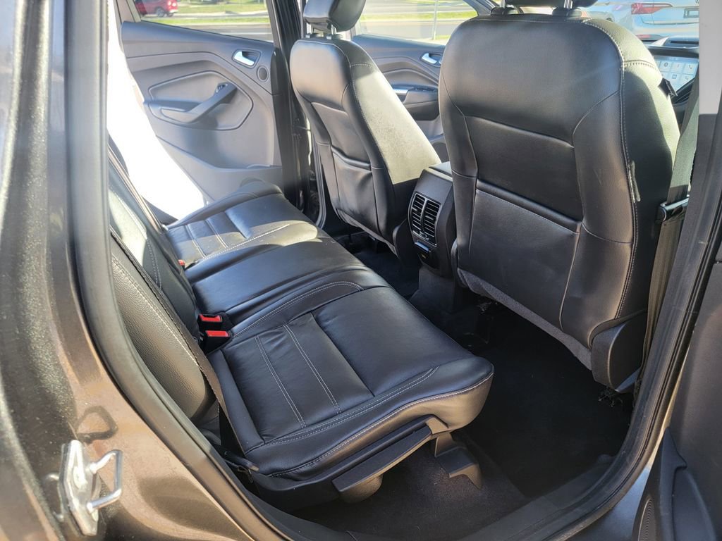 Used 2018 Ford Escape Titanium AWD/4WD image 15