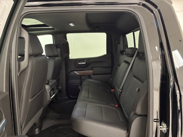 Certified 2020 Chevrolet Silverado 1500 High Country w/ Technology Package AWD/4WD image 18