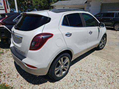 Used 2019 Buick Encore Preferred w/ Safety Package FWD image 4