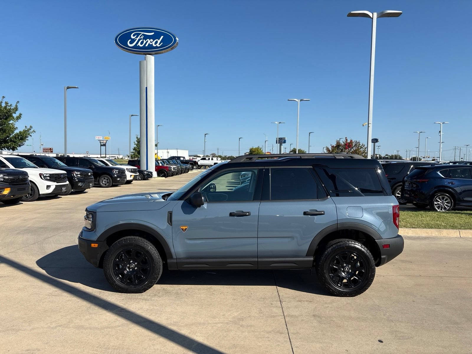 New 2026 Ford Bronco Sport Badlands w/ Badlands Tech Package AWD/4WD image 2