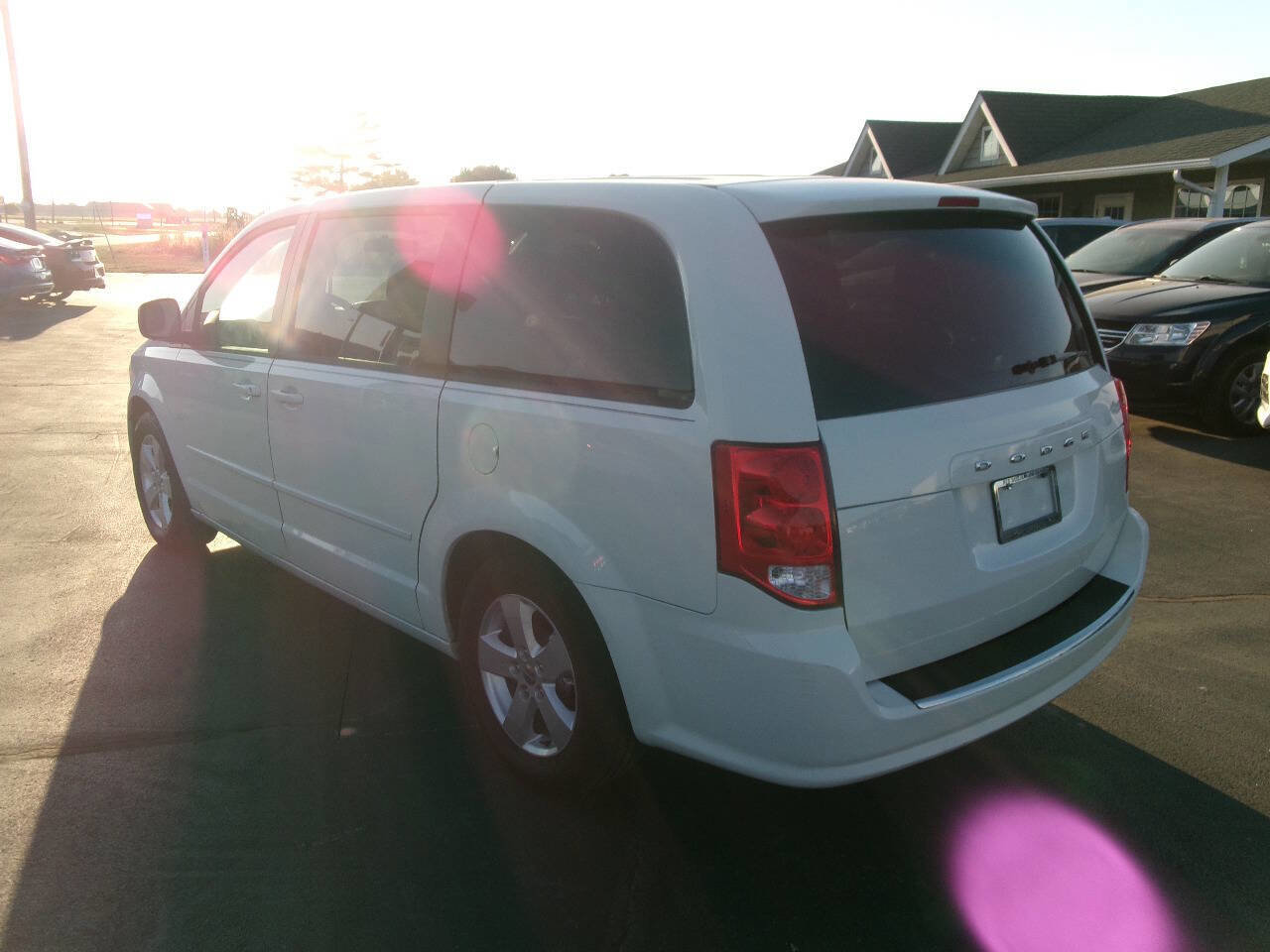 Used 2013 Dodge Grand Caravan SE image 8