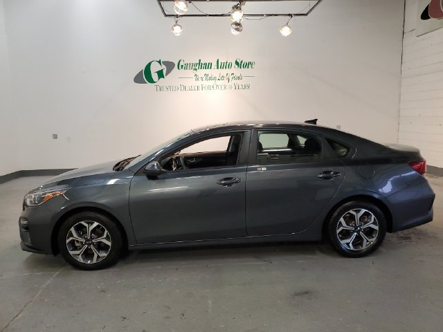 Used 2020 Kia Forte LXS FWD image 2