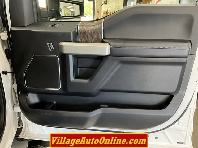 Used 2017 Ford F250 Lariat w/ Lariat Ultimate Package AWD/4WD image 37