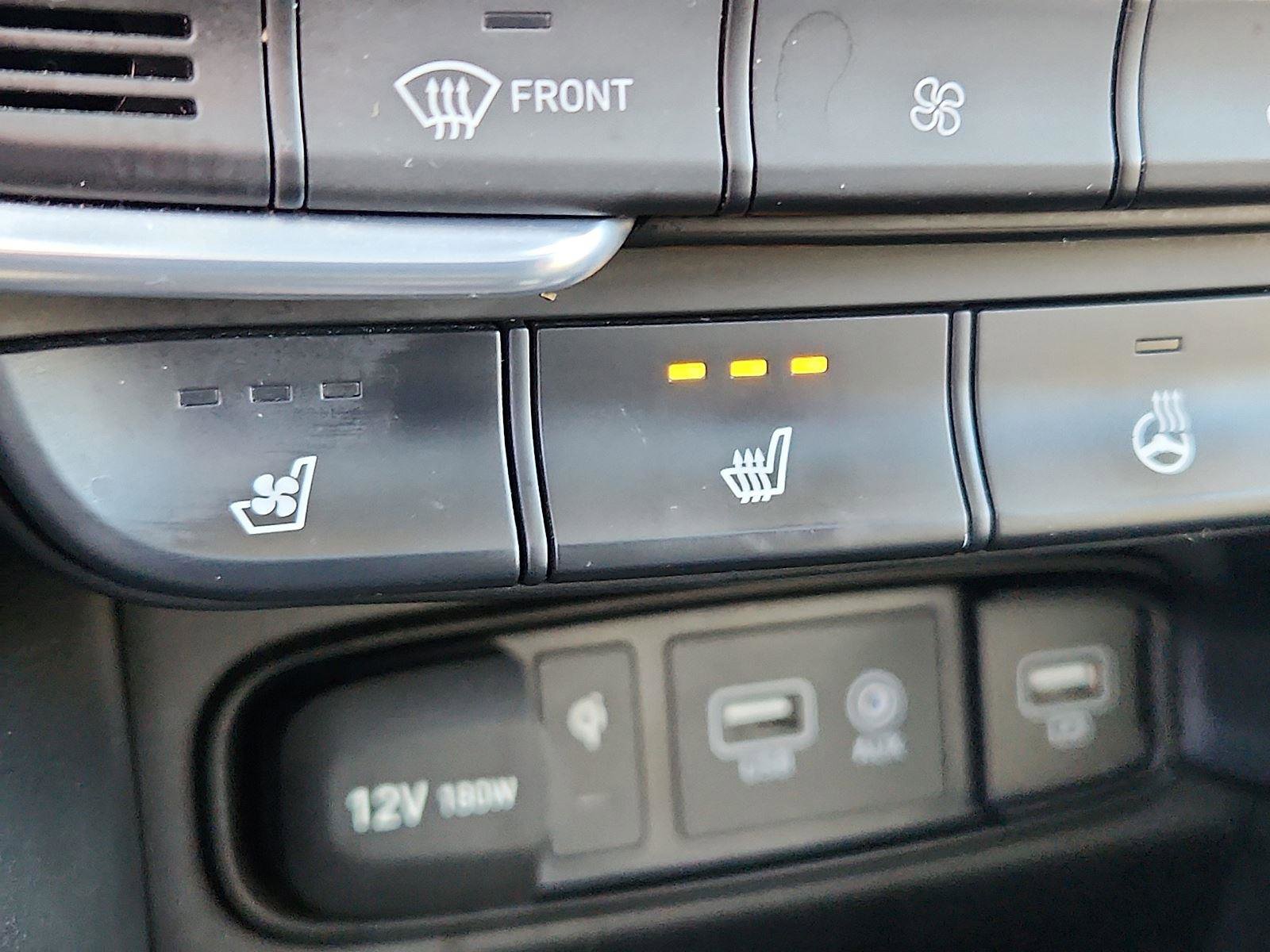 Used 2019 Hyundai Santa Fe AWD image 25