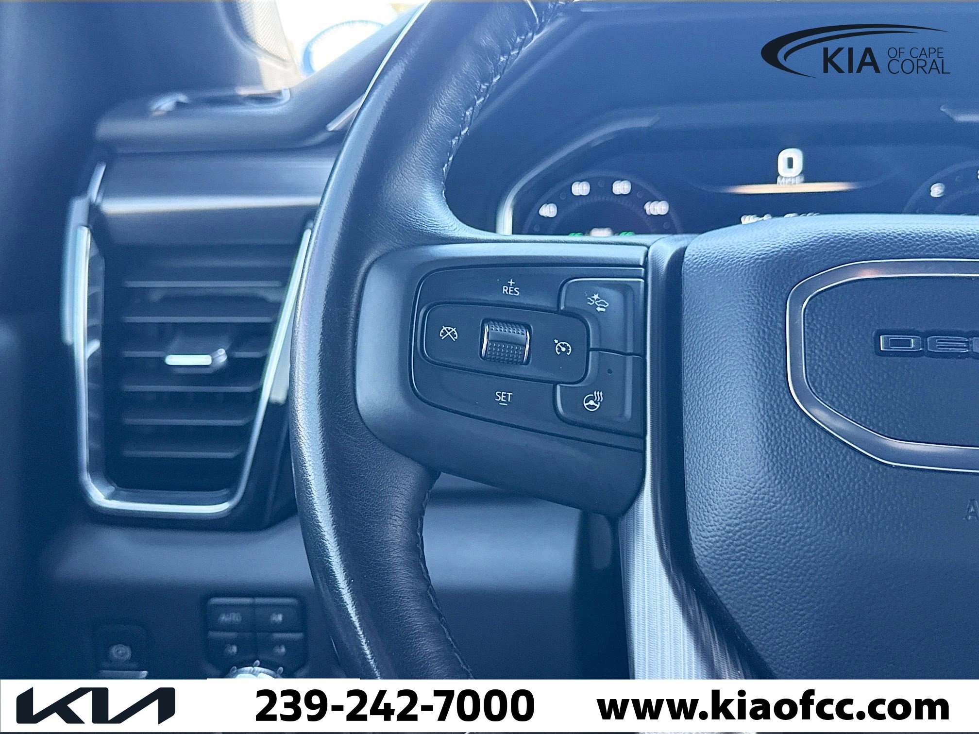 Used 2025 GMC Sierra 3500 Denali Ultimate image 35