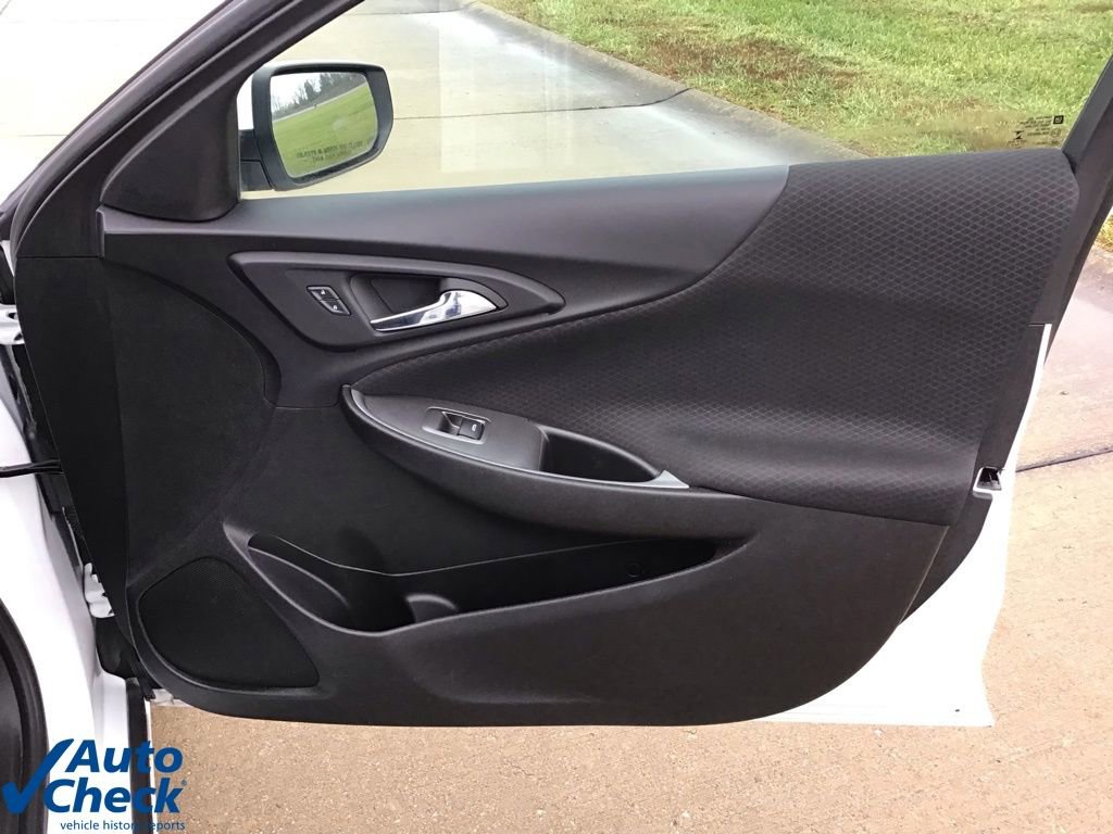 Used 2024 Chevrolet Malibu LT image 20