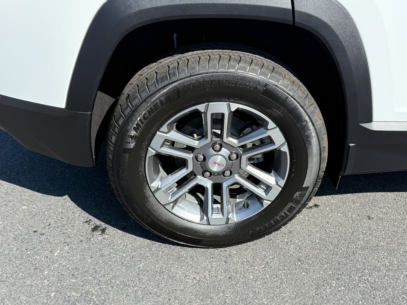 New 2026 GMC Terrain Elevation w/ LPO, Floor Liner Package FWD image 11