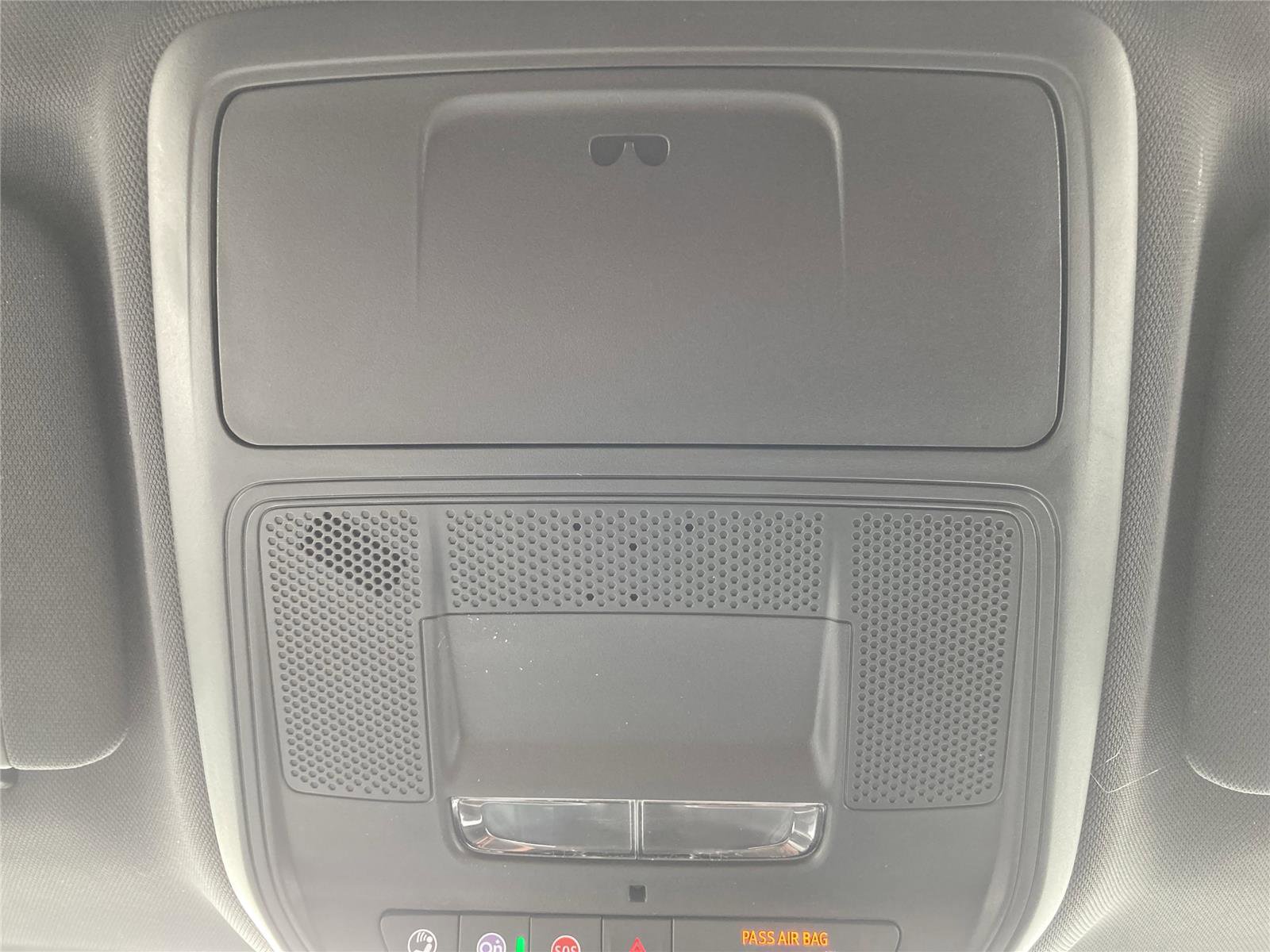 New 2026 GMC Terrain Elevation w/ Elevation Premium Package image 18