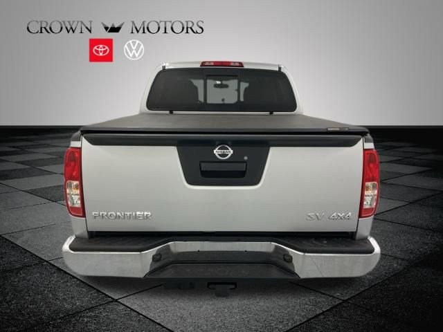 Used 2018 Nissan Frontier SV AWD/4WD image 5