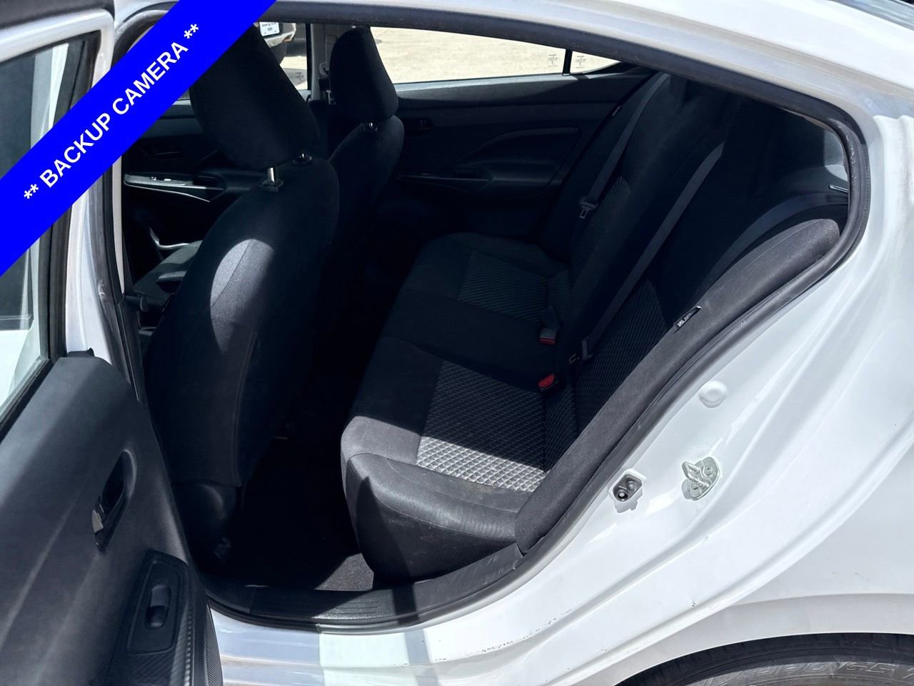Used 2023 Nissan Versa S FWD image 6