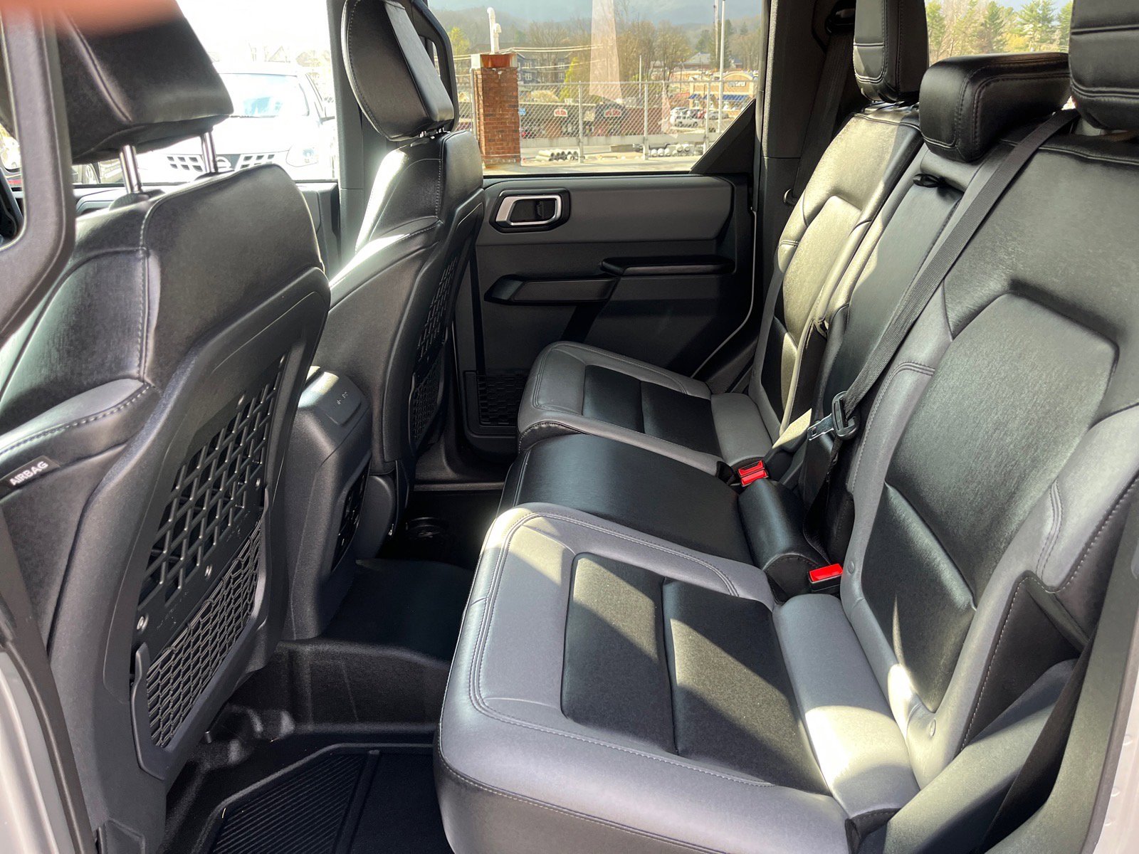 Used 2024 Ford Bronco Big Bend image 18