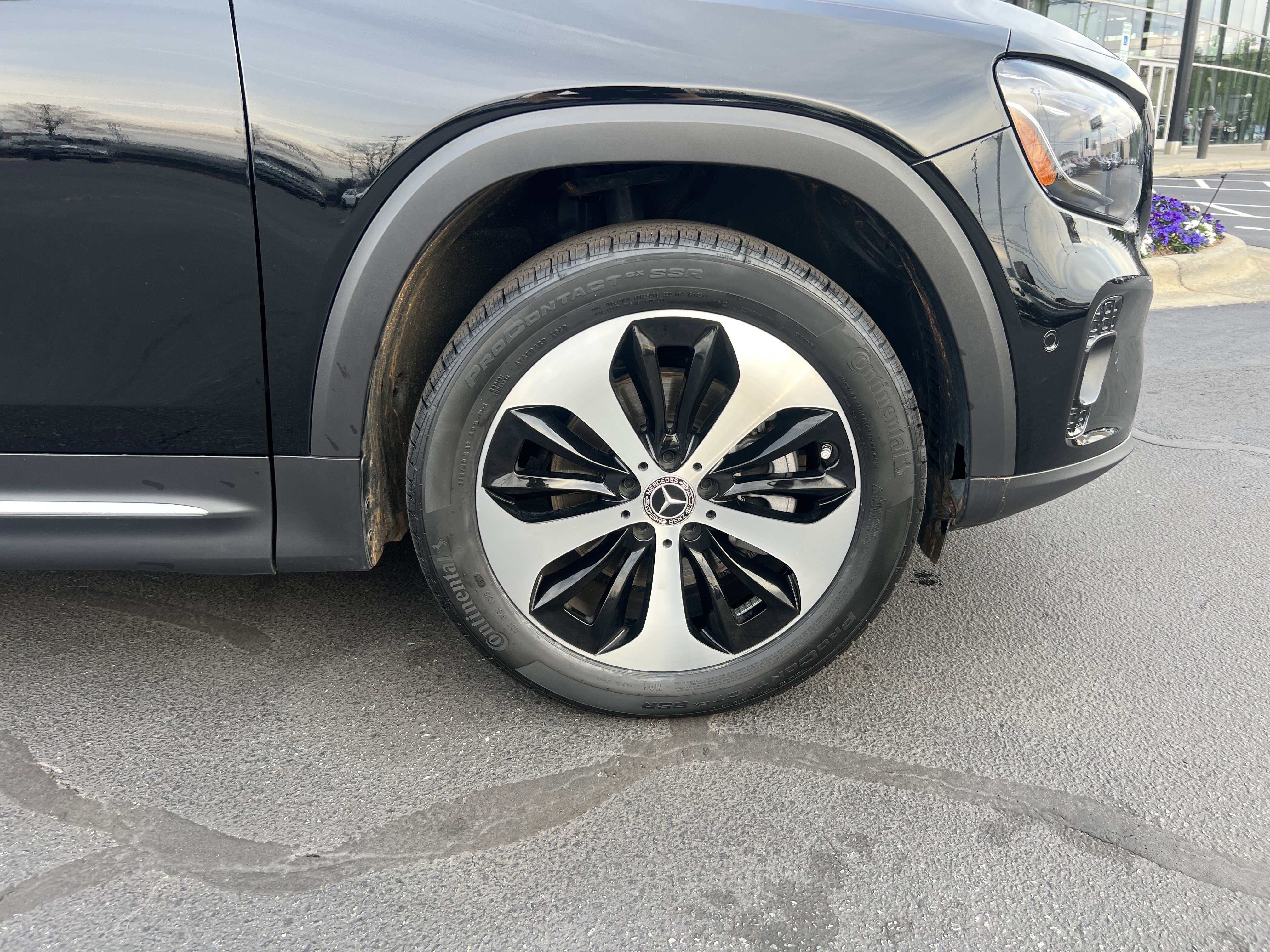 Certified 2025 Mercedes-Benz GLB 250 image 13