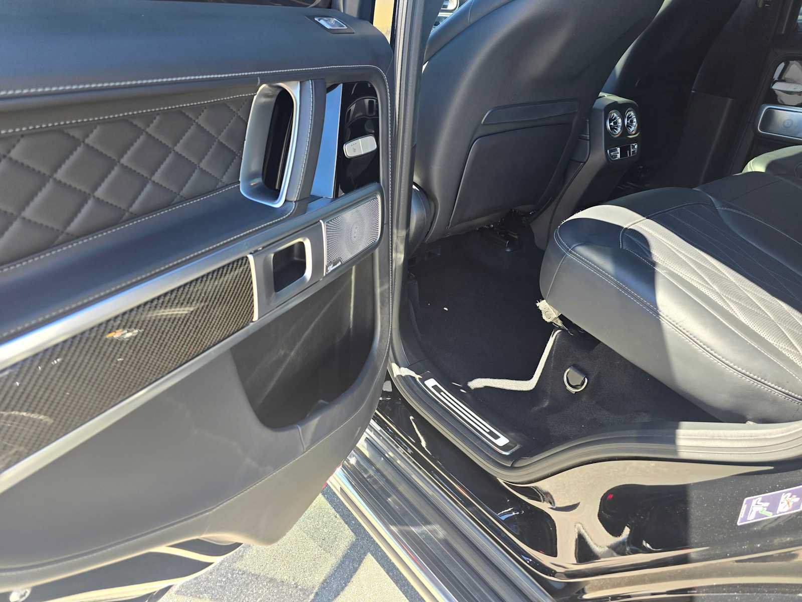 Used 2023 Mercedes-Benz G 550 image 16