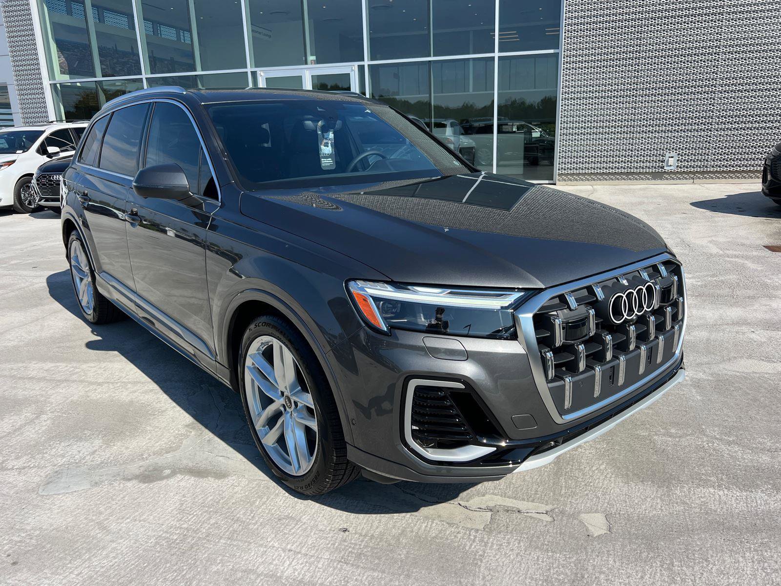 New 2025 Audi Q7 3.0T Premium Plus image 3