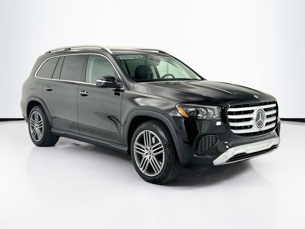 New 2026 Mercedes-Benz GLS 450 4MATIC image 3