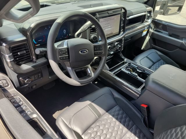 New 2026 Ford F250 Lariat w/ Black Appearance Package AWD/4WD image 6