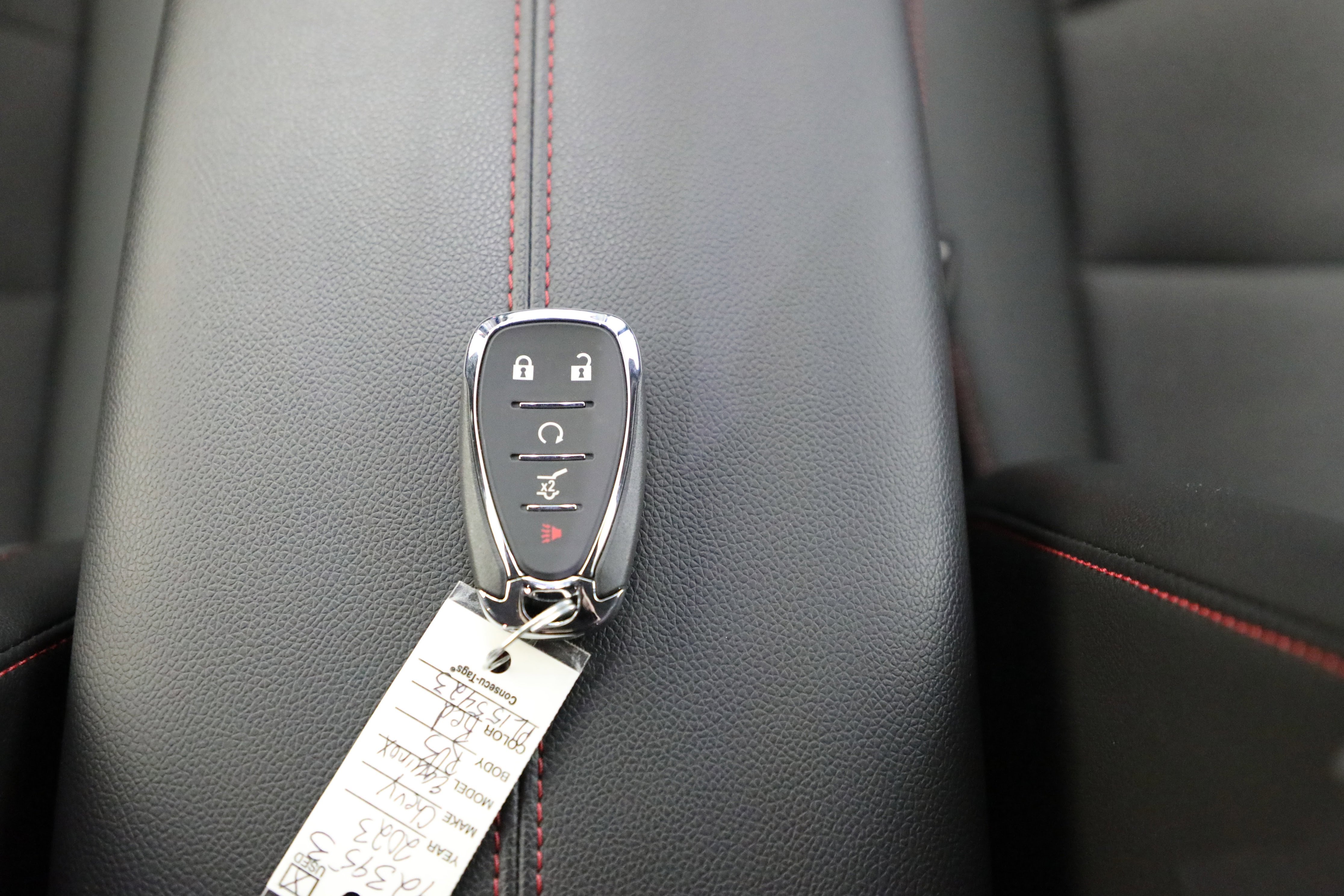 Used 2023 Chevrolet Equinox RS w/ LPO, Floor Liner Package image 27