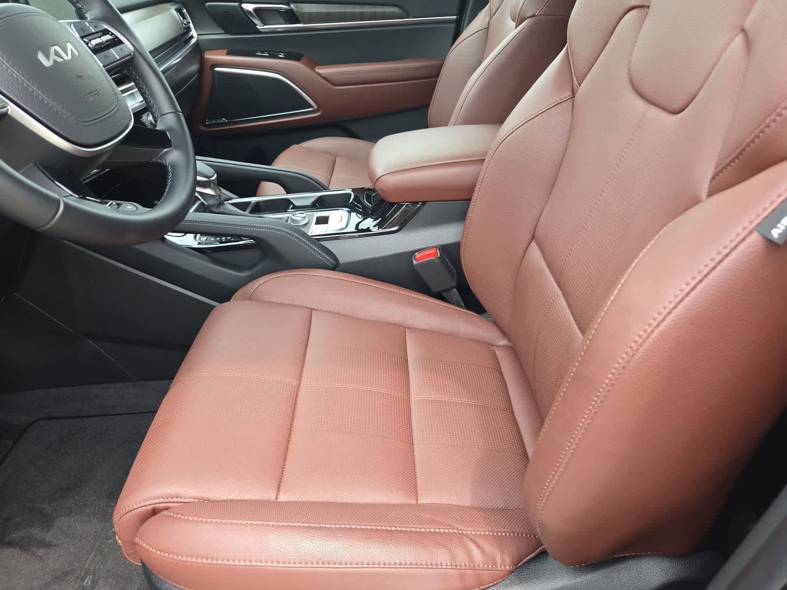 Certified 2025 Kia Telluride SX FWD image 14