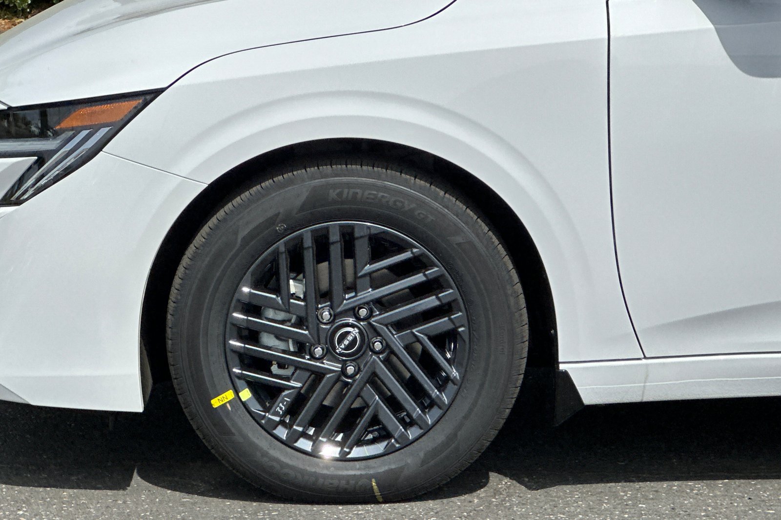 New 2026 Nissan Sentra SV w/ SV Convenience Package FWD image 24
