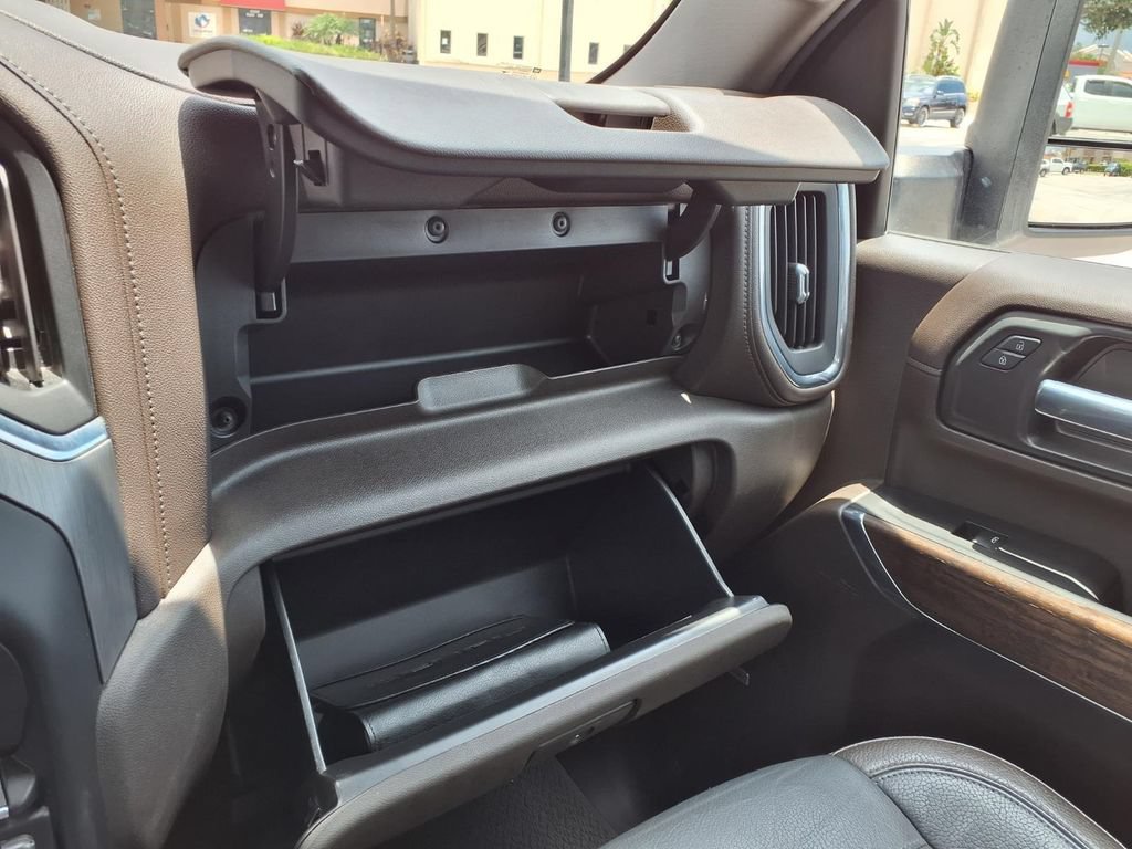 Used 2020 GMC Sierra 2500 Denali w/ Denali Ultimate Package AWD/4WD image 31