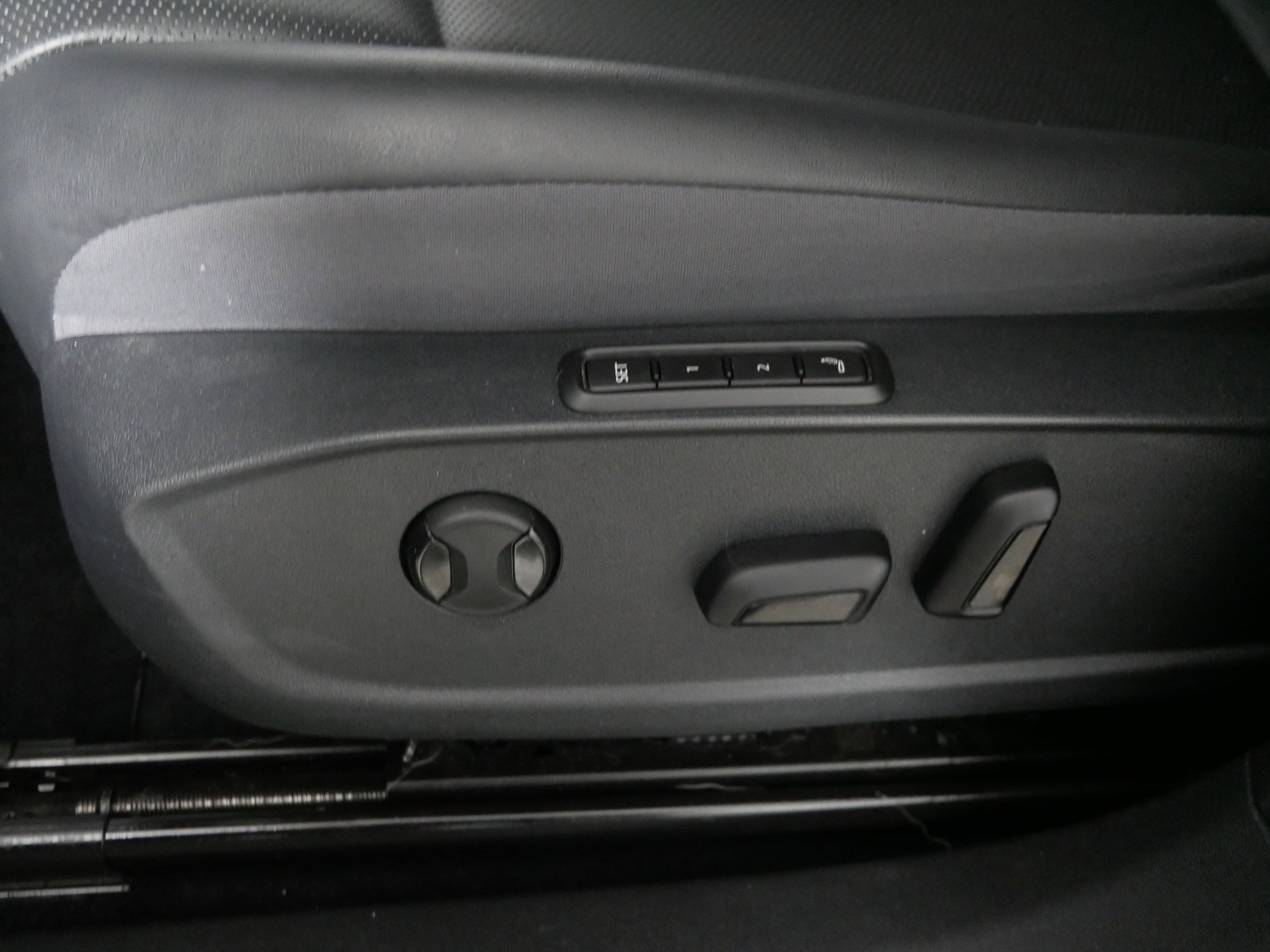 Used 2023 Volkswagen ID.4 Pro S image 20