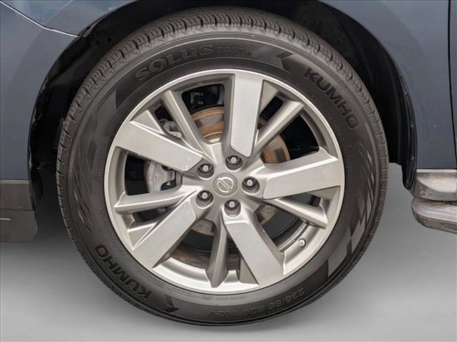 Used 2013 Nissan Pathfinder Platinum w/ Platinum Premium Pkg FWD image 23