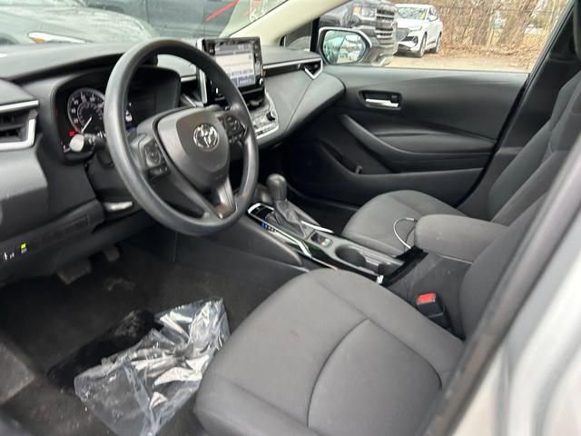 Used 2020 Toyota Corolla LE image 10