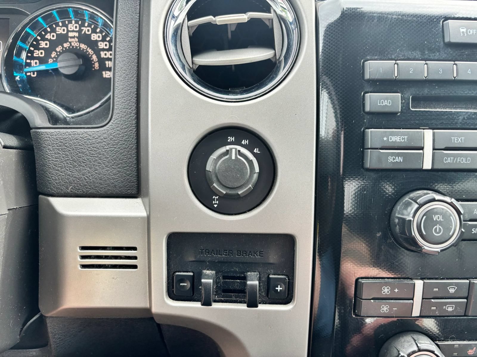 Used 2011 Ford F150 FX4 w/ FX Luxury Pkg AWD/4WD image 22