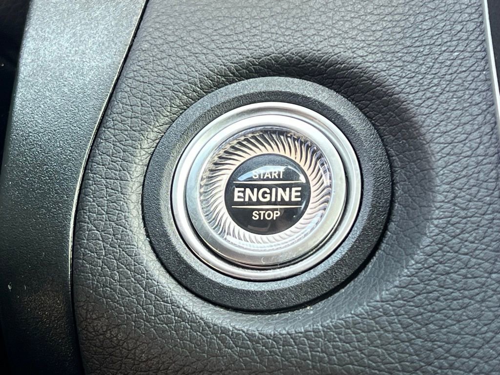 Certified 2022 Mercedes-Benz GLC 300 4MATIC image 27