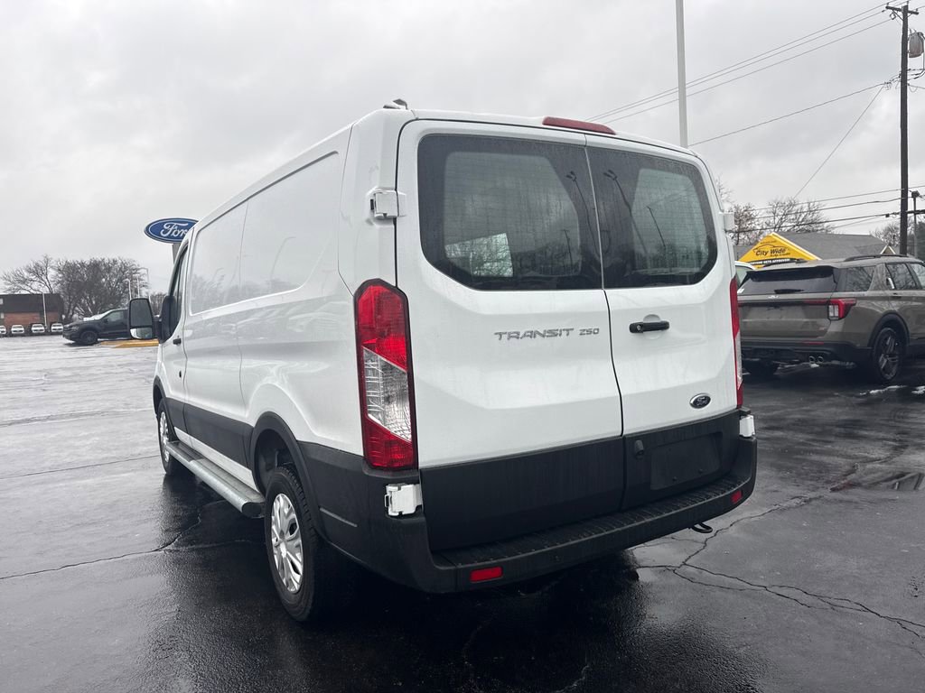 Used 2024 Ford Transit 250 Low Roof w/ Exterior Upgrade Package image 9