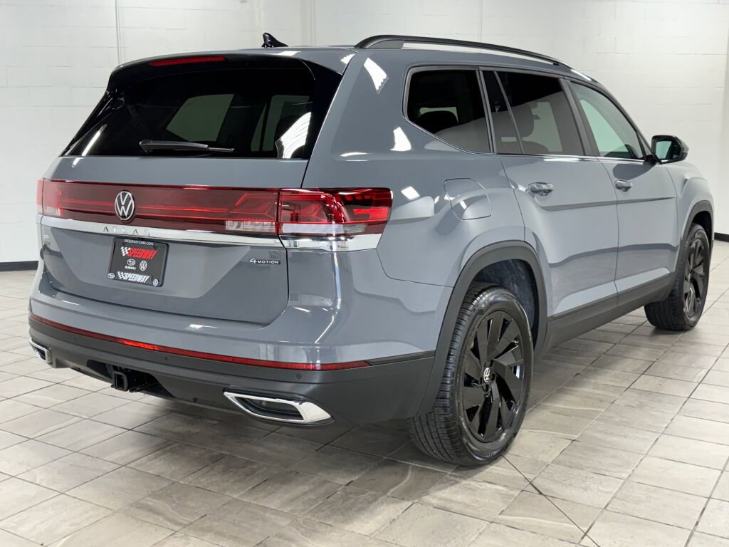 New 2026 Volkswagen Atlas SE image 7