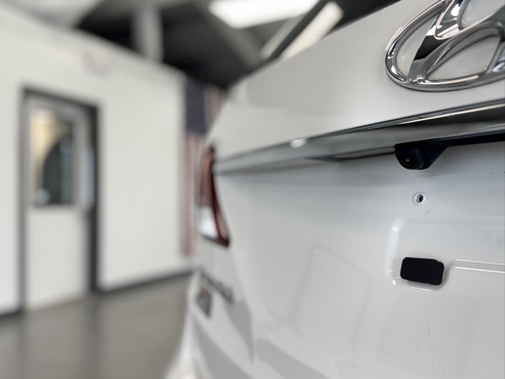 Used 2018 Hyundai Santa Fe AWD w/ SE Ultimate Tech Package 03 image 37