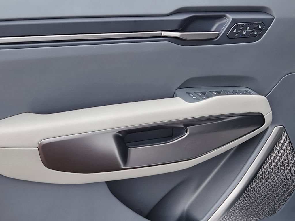 New 2026 Kia EV9 Wind AWD/4WD image 8