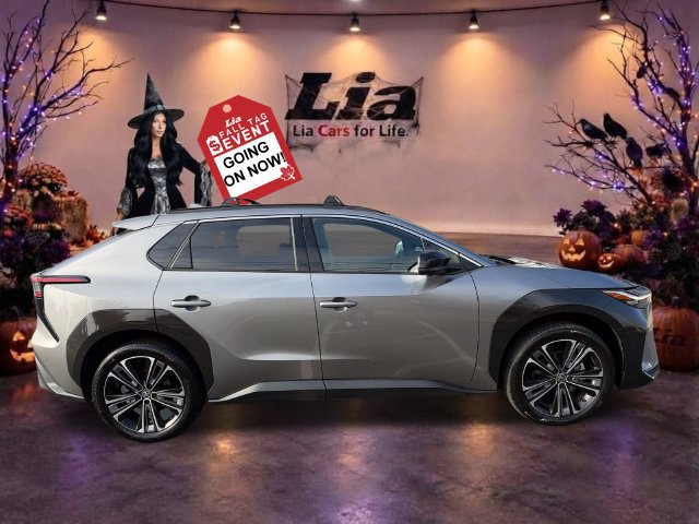 Used 2024 Toyota bZ4X AWD w/ Weather Package image 2
