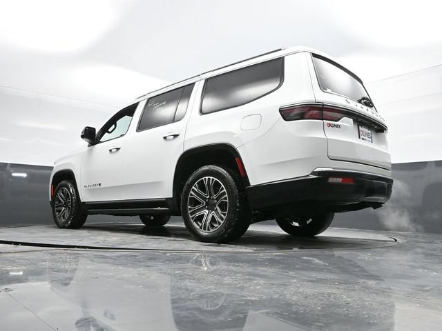 Used 2024 Jeep Wagoneer Series II AWD/4WD image 53