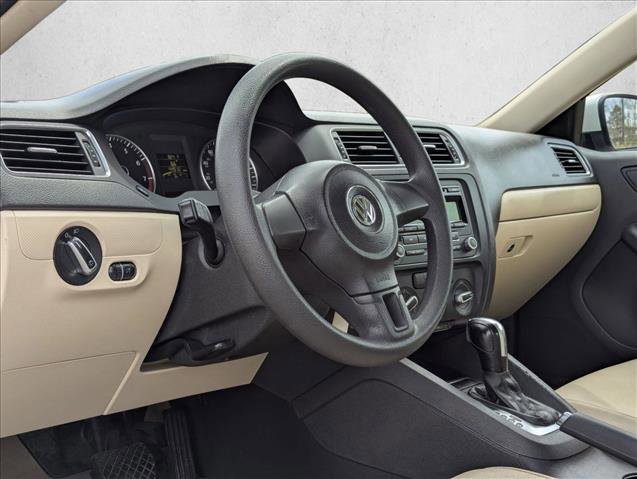 Used 2012 Volkswagen Jetta SE image 9