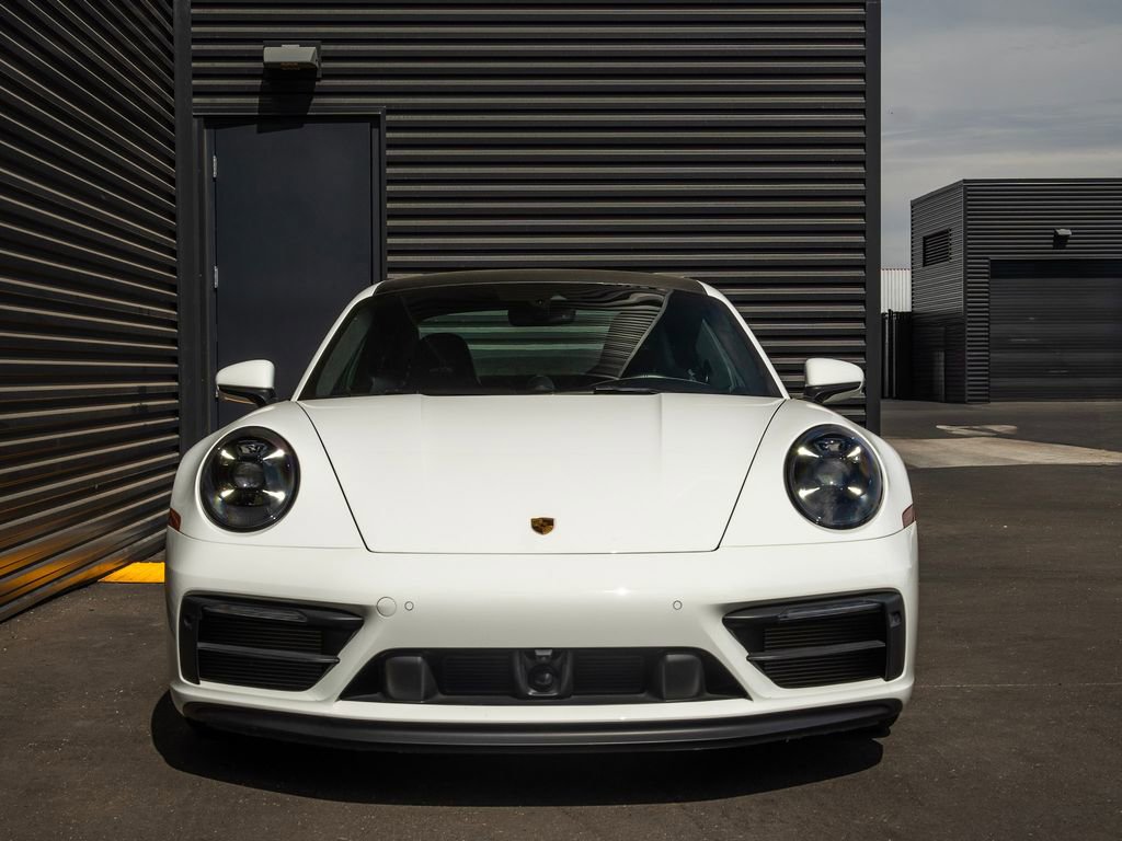 Used 2024 Porsche 911 Carrera GTS image 6