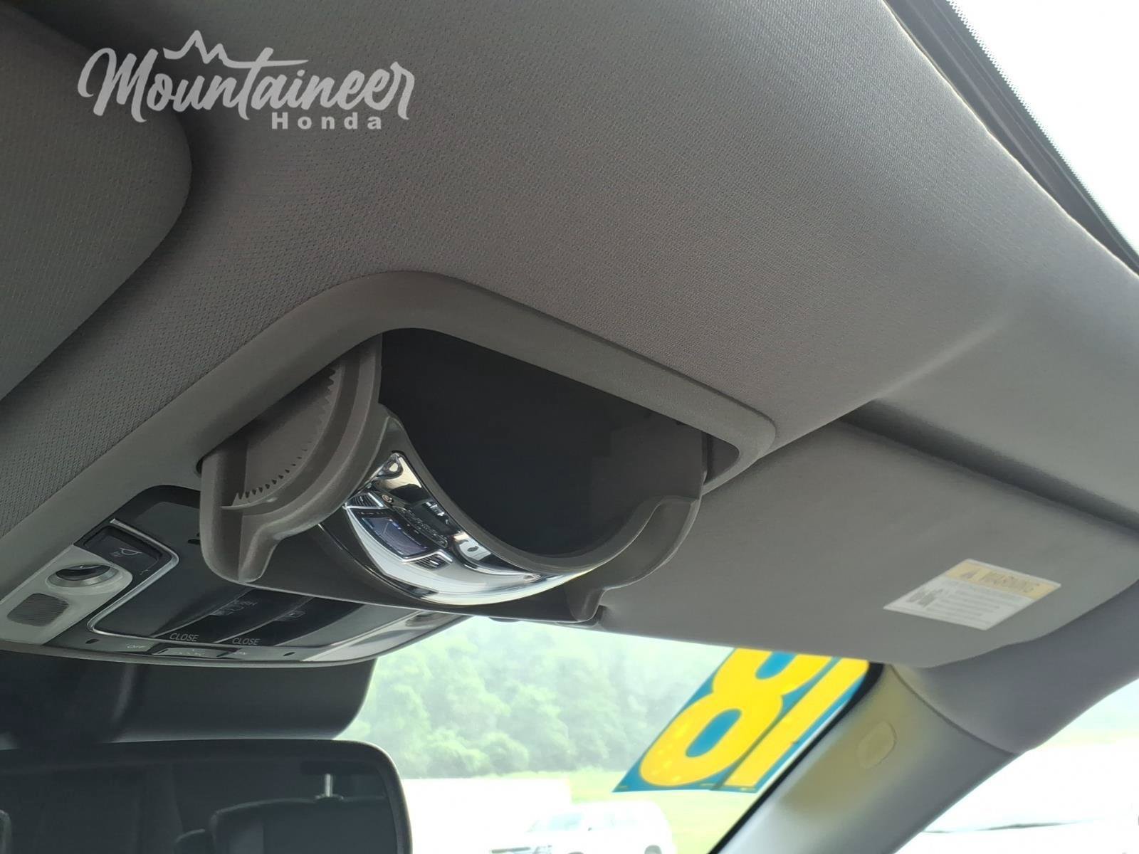 Used 2018 Honda Pilot Elite image 38