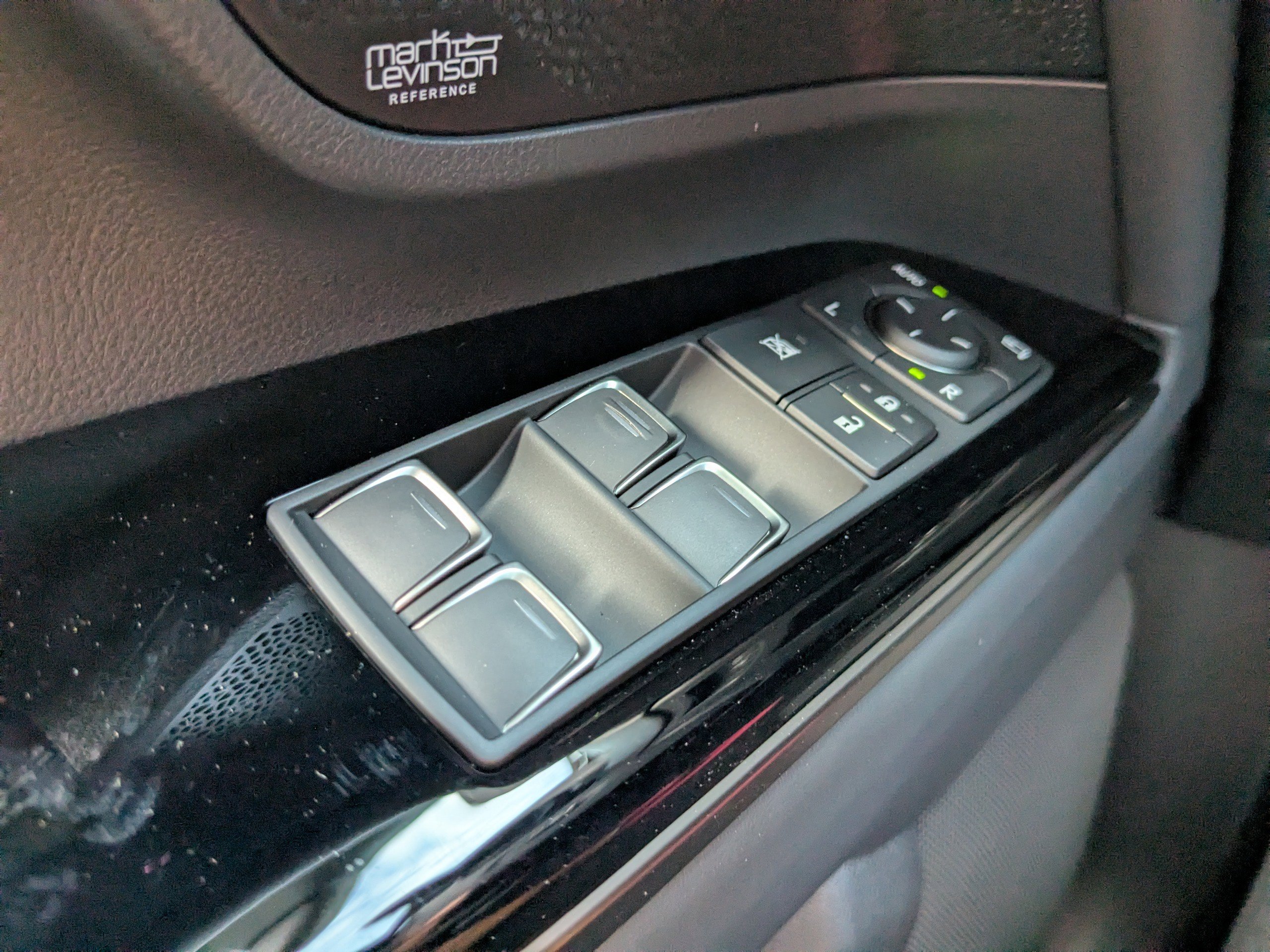 New 2025 Lexus LX 700h Luxury w/ Appearance Package image 24
