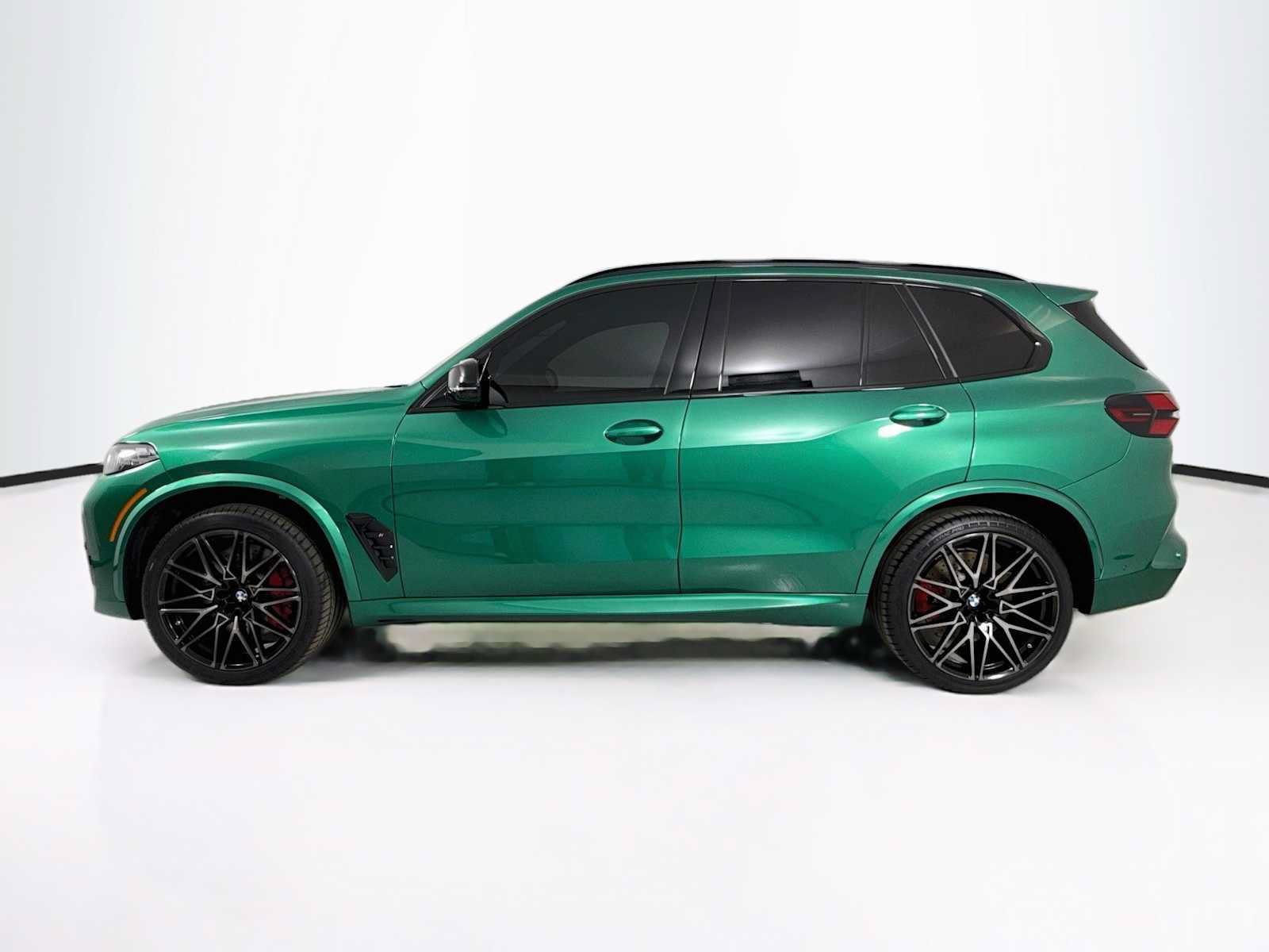 Used 2025 BMW X5 M Competition w/ Executive Package AWD/4WD image 2