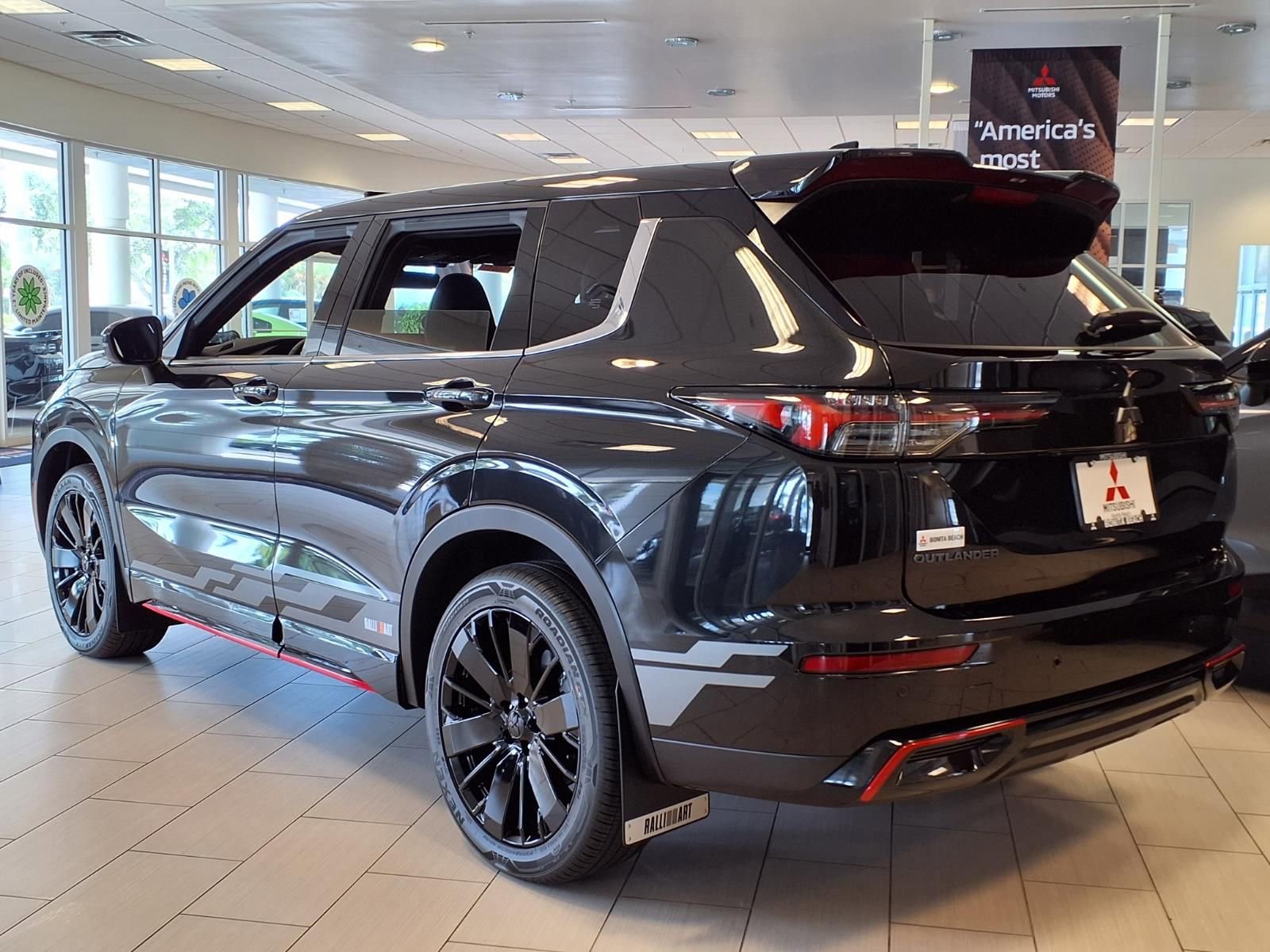 New 2026 Mitsubishi Outlander AWD image 5